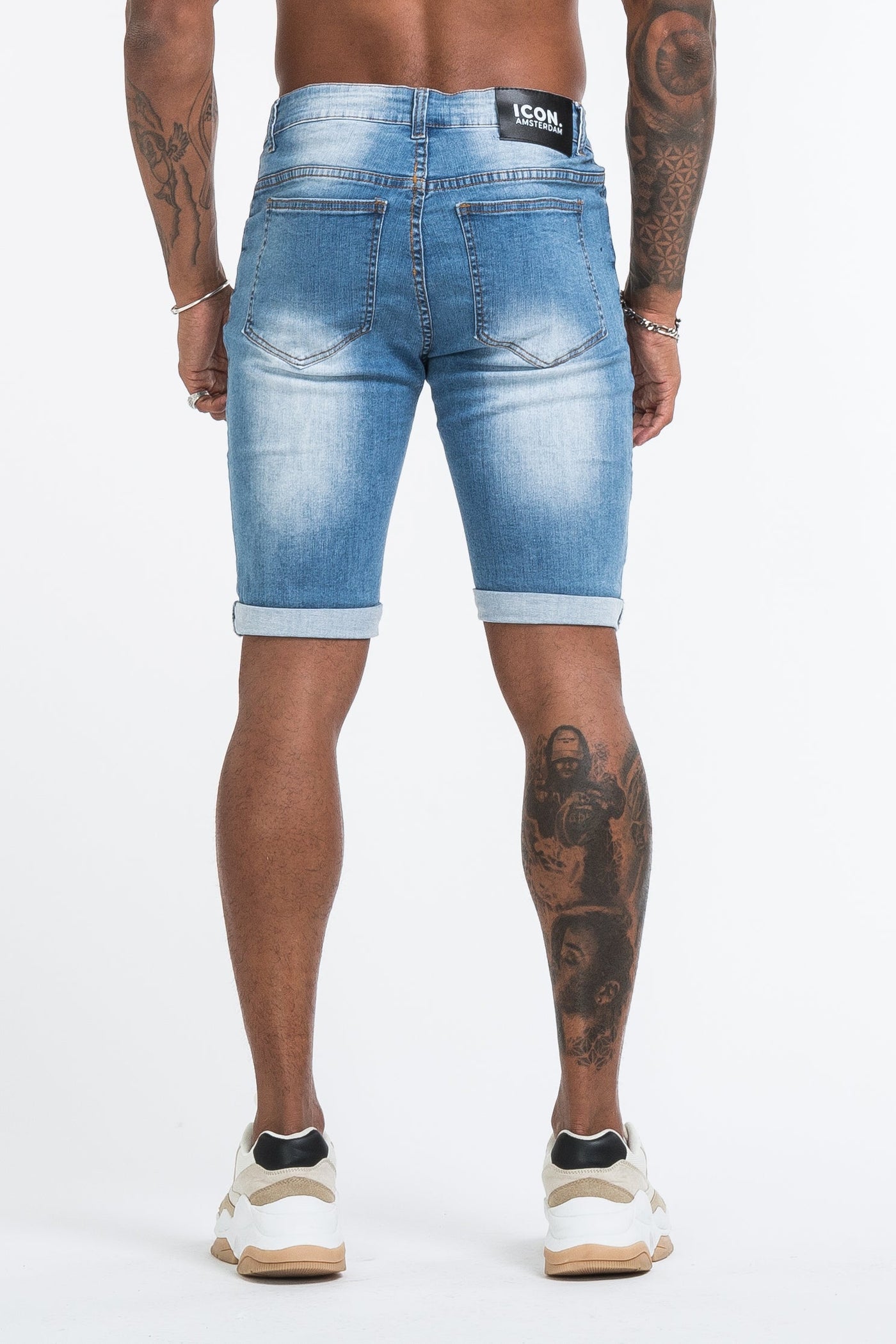 THE MEDUSA SHORTS - LIGHT BLUE - ICON. AMSTERDAM