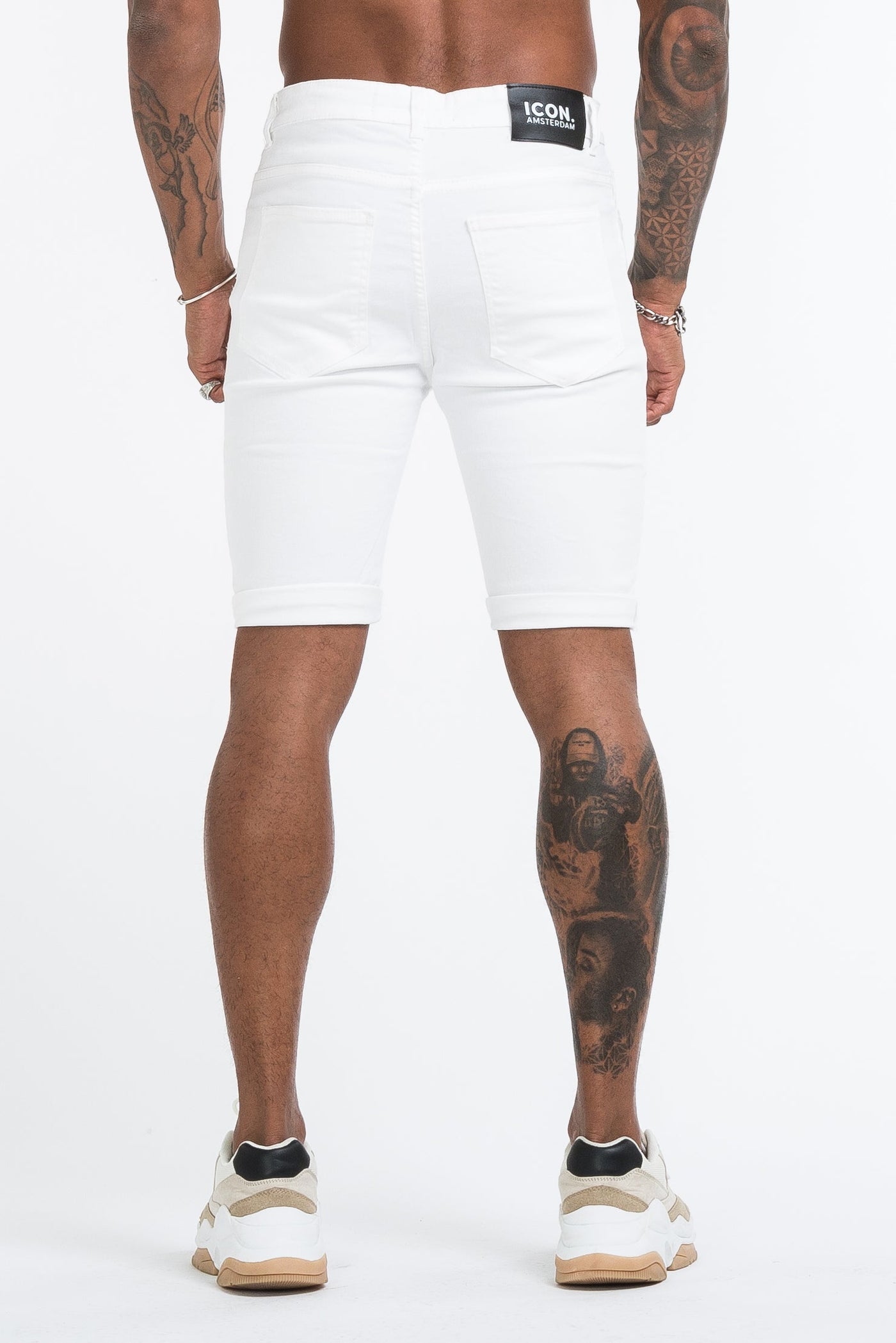 THE SAINT SHORTS - WHITE - ICON. AMSTERDAM